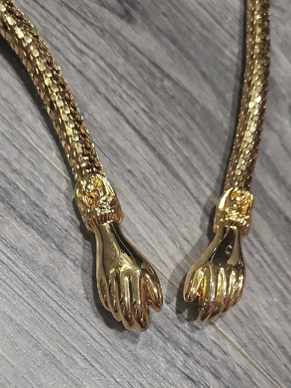 Gold Snake Chain Clasping Hands Vintage DL AULD Necklace/Belt - Picture 2 of 6